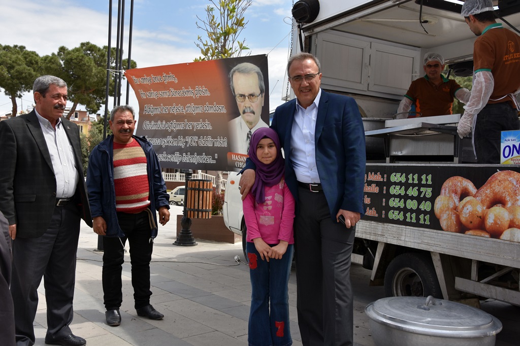 Hasan Noyan Ölümünün 11. Yıl Döneminde Dualarla Anıldı