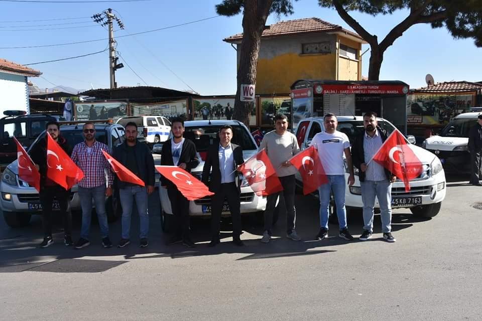 Cumhuriyet Bayramımızı Coşkuyla kutladık.  Kültür ve Sosyal İşler Müdürlüğüne bağlı ekiplerimiz; şehrimizin farklı noktalarında Şanlı Türk  Bayrağımızı dağıttılar. 