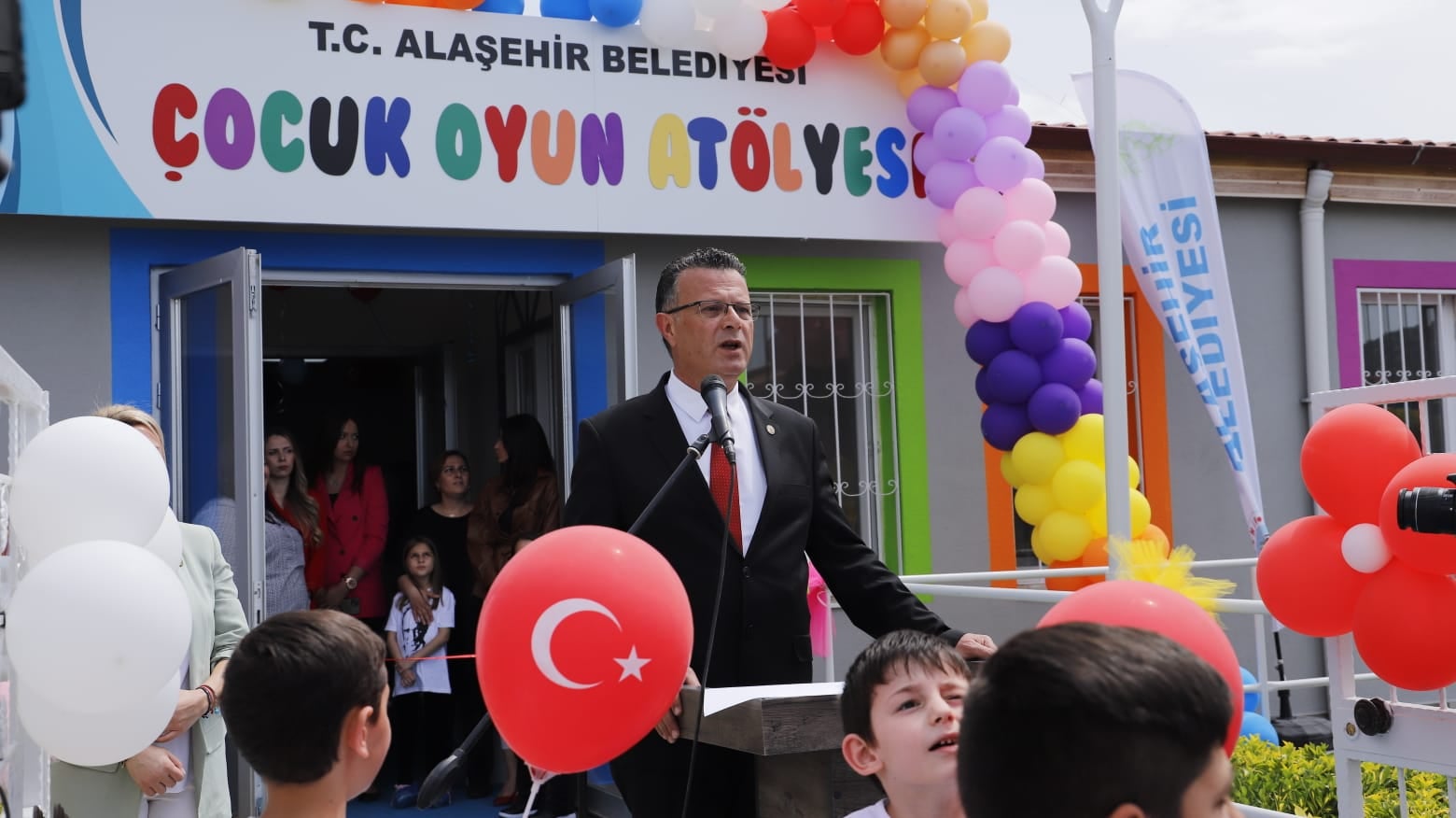 Alaşehir Belediyesi Çocuk Oyun AtölyeSİ ve Gezici Kreşimiz Hayırlı Olsun