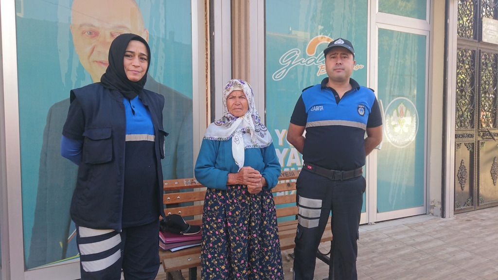 Alaşehir Belediyesi Zabıta Müdürlüğünden Örnek Davranış