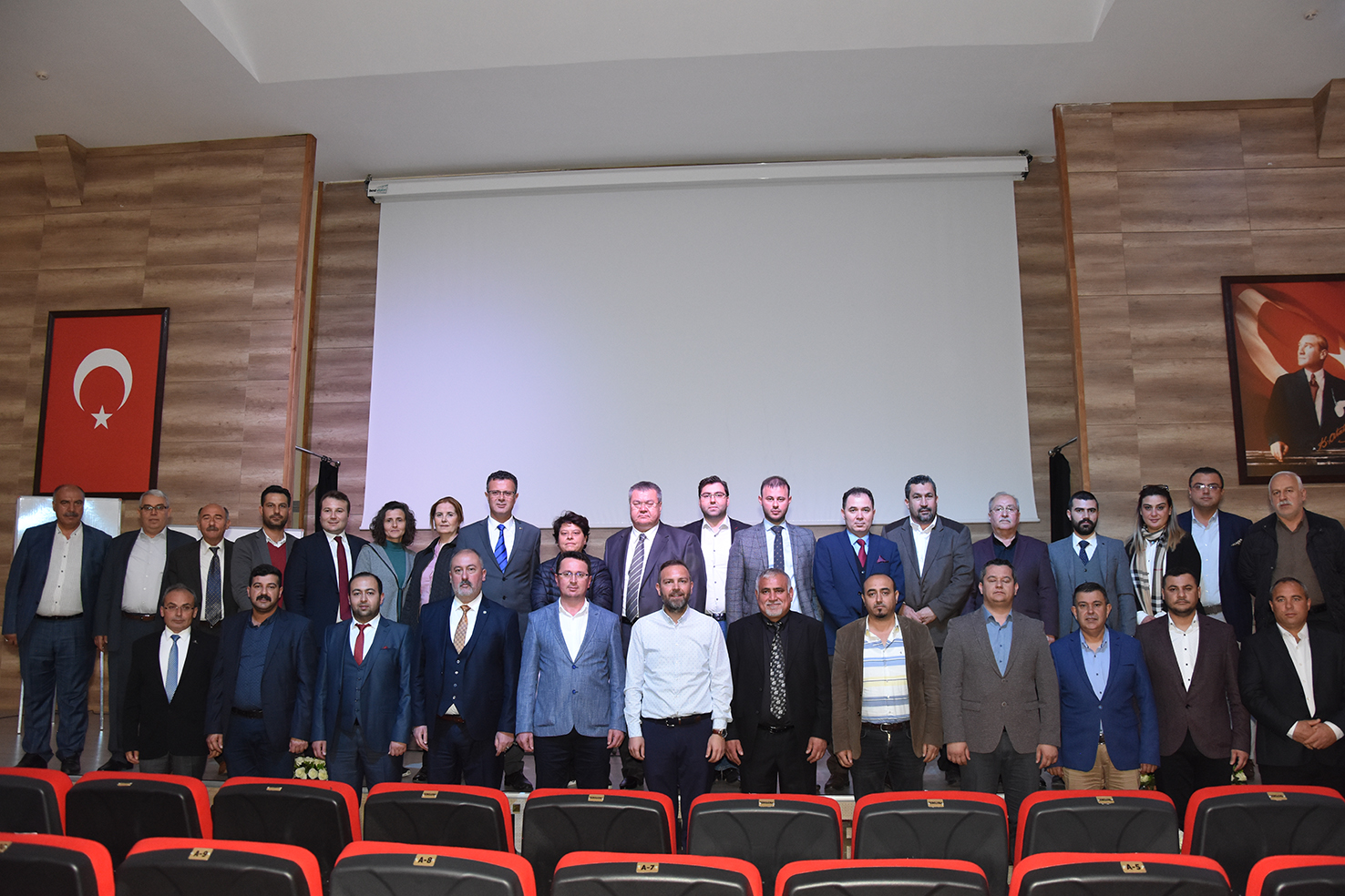 ALAŞEHİR’DE İLK MECLİS TOPLANTISI YAPILDI