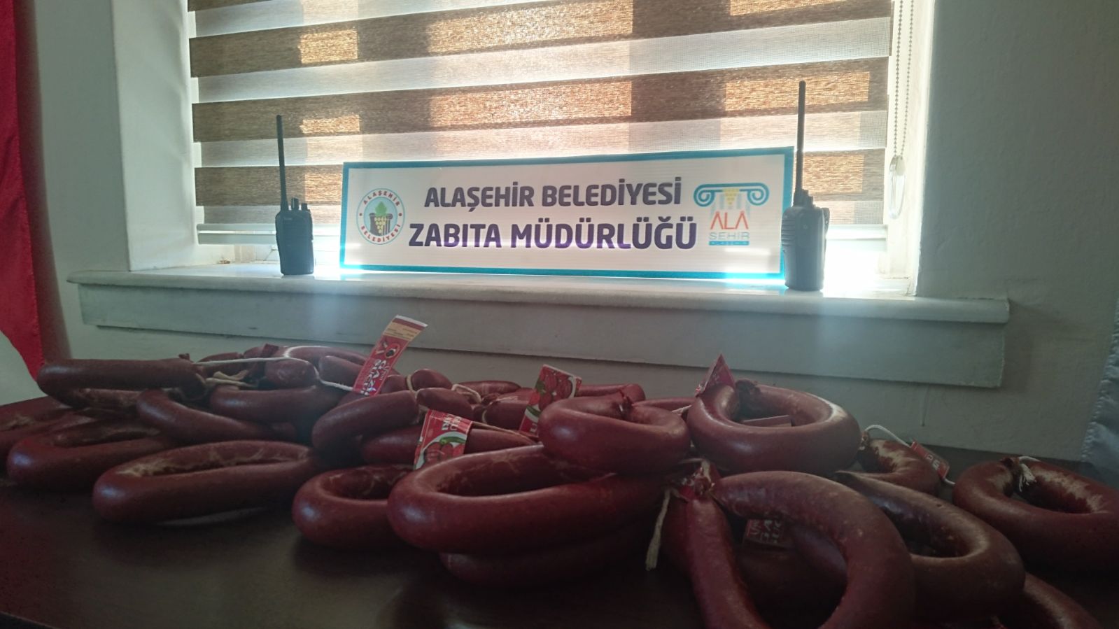 Alaşehir Zabıtasından Sıhhi Gıda Baskını