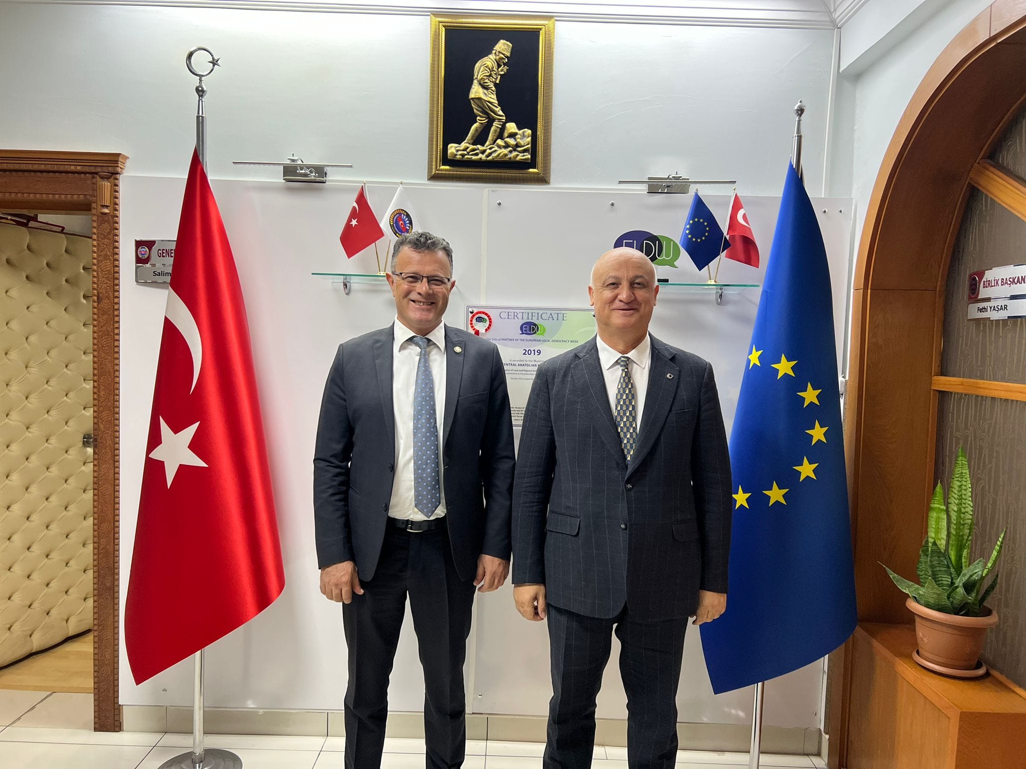 Ankara ziyaretimde, İç Anadolu Belediyeler Birliği Genel Sekreteri Salim Çoruk'la bir araya geldik.