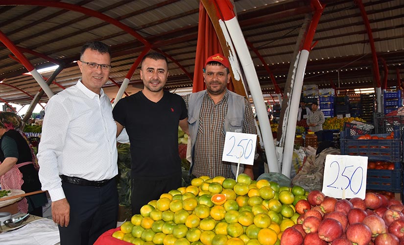 Başkan Öküzcüoğlu'ndan Pazar Yeri Ziyareti