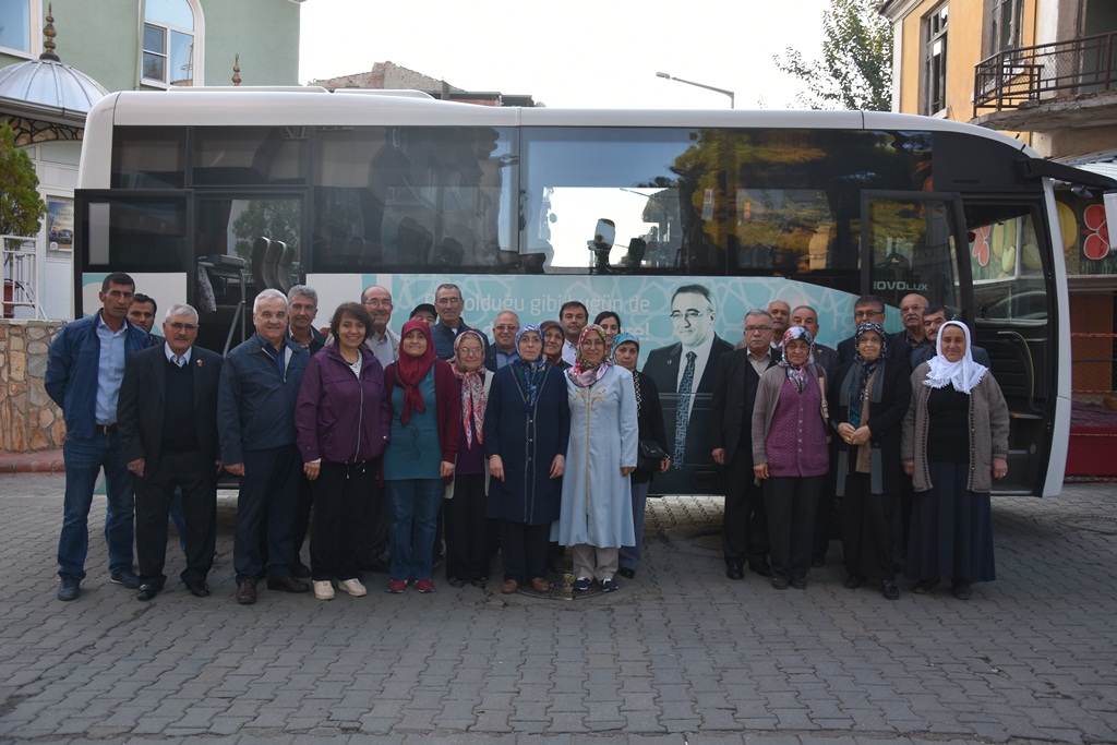 Başkan Karaçoban'dan Gazilere Karadeniz Turu
