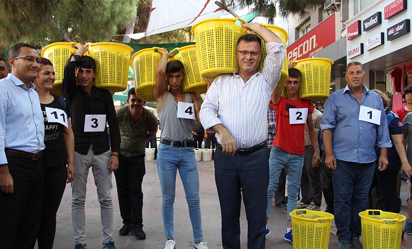 Başkan Öküzcüoğlu Üzüm Bizim Yaşam Biçimimiz