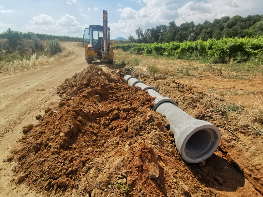 Büz Döşeme, Kilit Parke Döşeme, Yol Düzenleme ve Kaldırım Çalışmaları Devam Ediyor