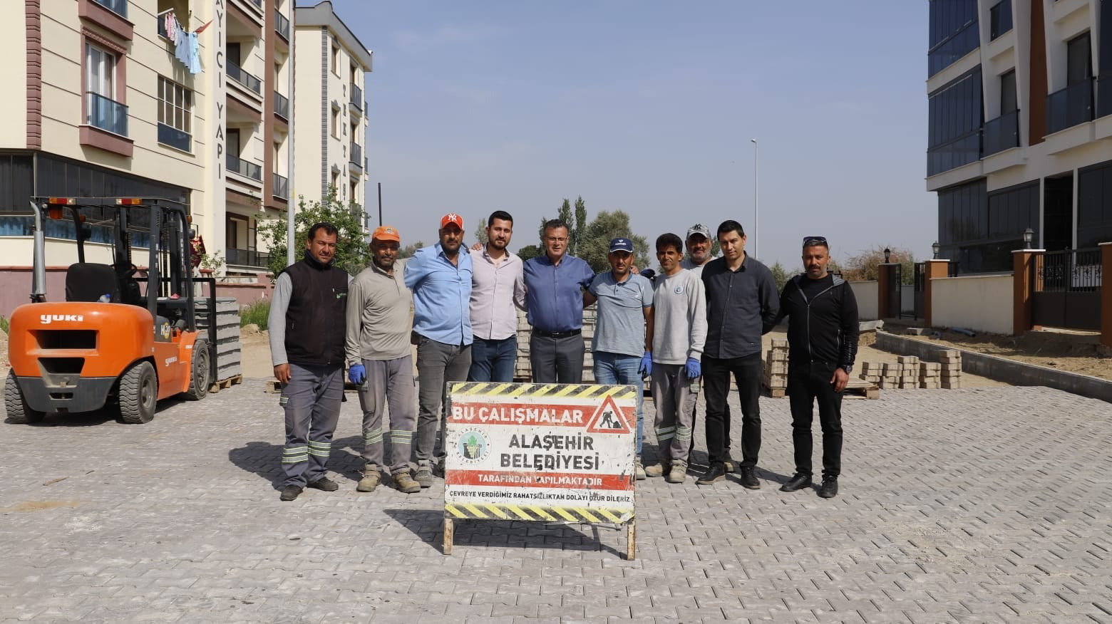 Fatih Mahallemizdeki Kilit Parke Çalışmaları Hayırlı Olsun