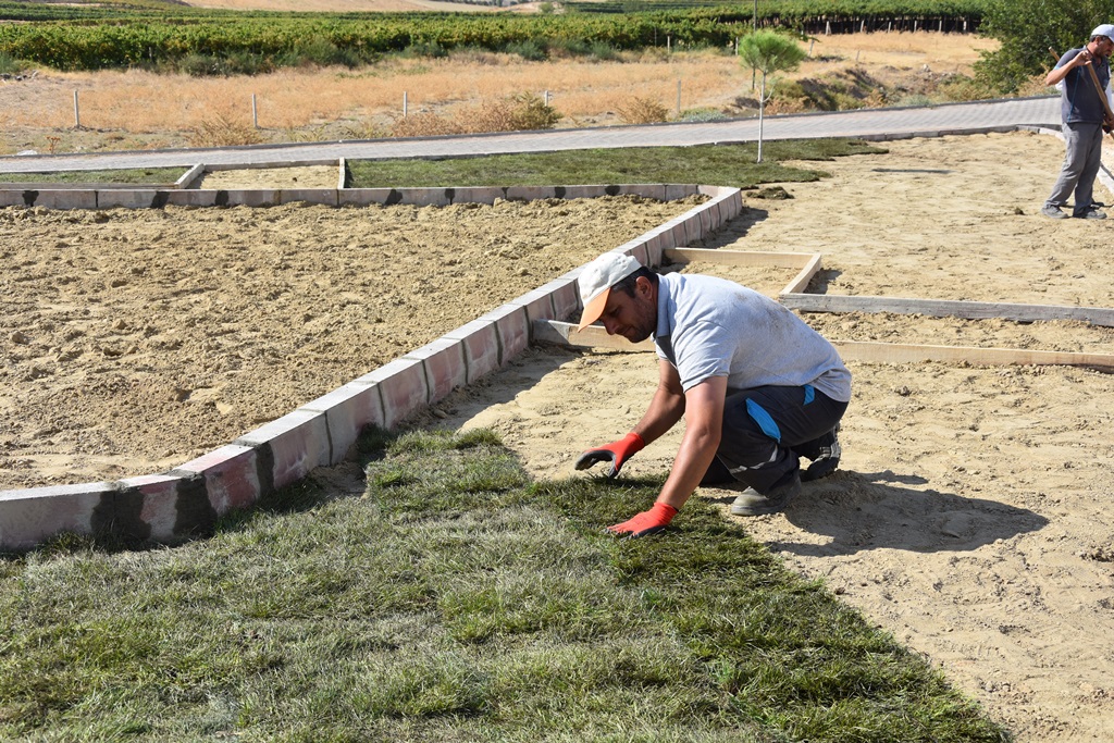 Fen İşleri Ekipleri Matarlı Mahallesinde Çalışmalarına Devam Ediyor 