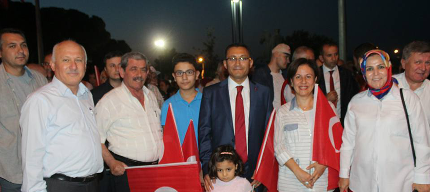 İlçemizde 15 Temmuz Demokrasi Zaferi Şehitleri Anma Etkinlikleri Devam Ediyor