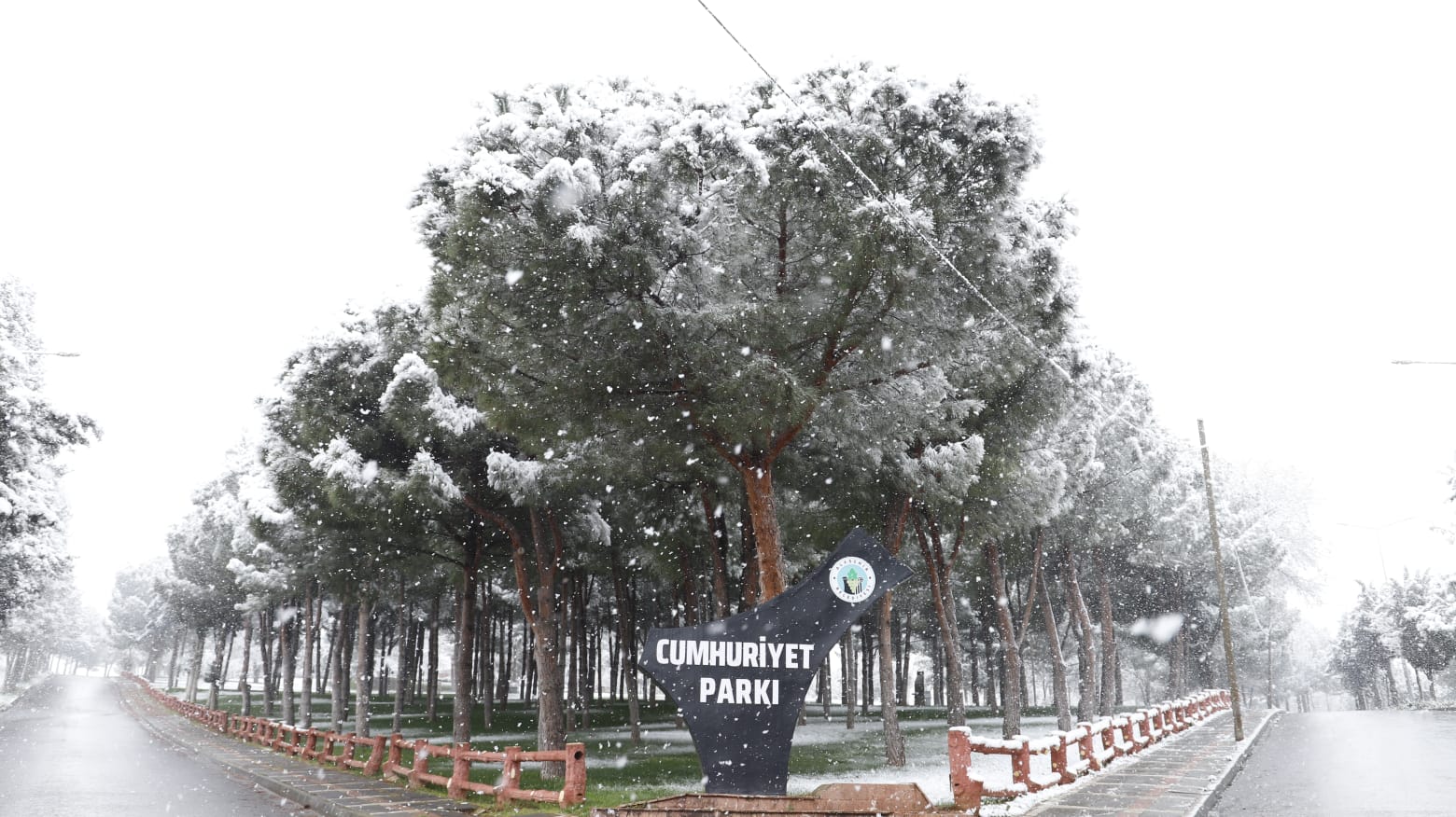 Kar Alaşehir'imize Çok Yakıştı