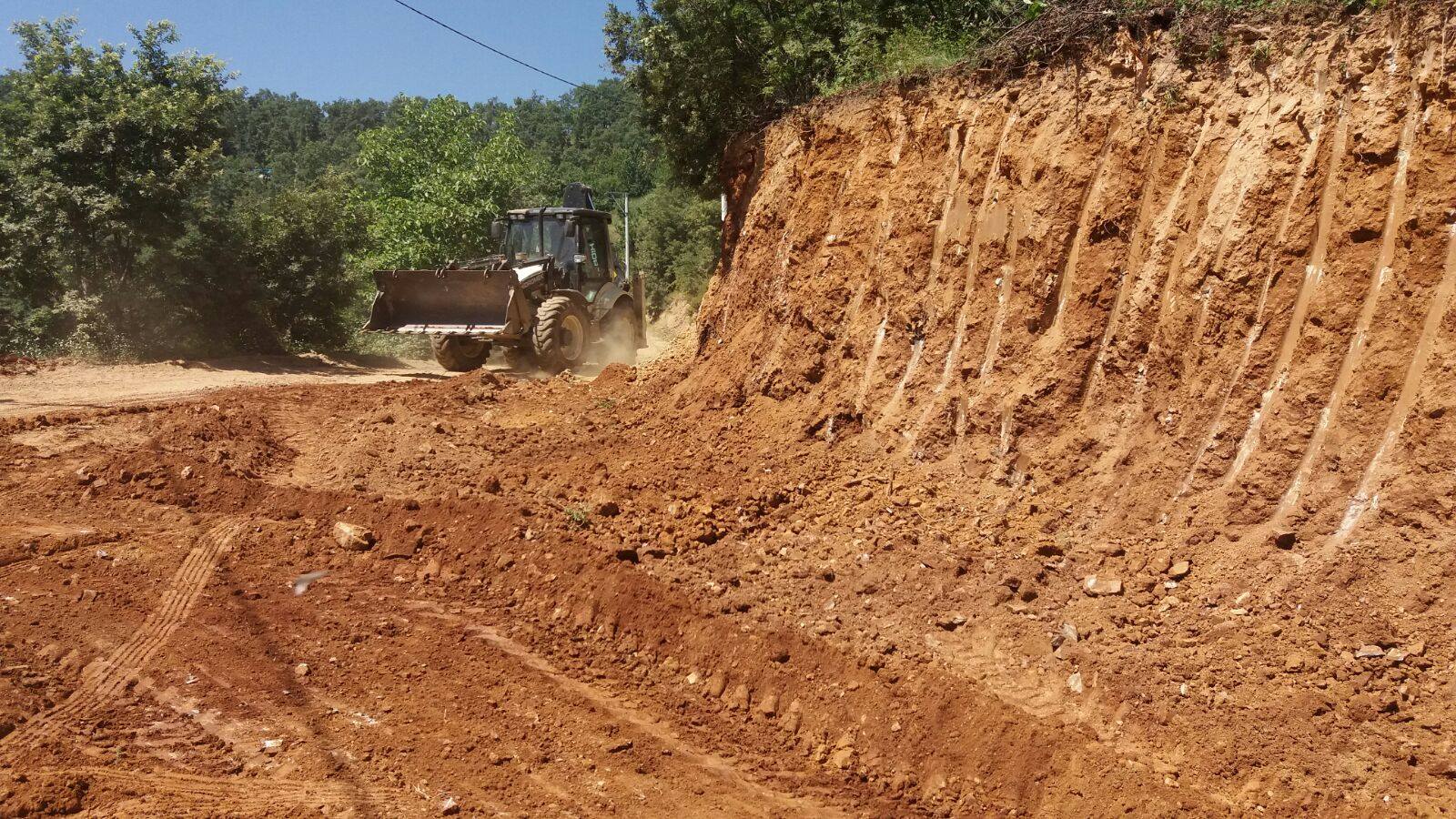 Karadağ Mahallesindeki Çalışmalar Devam Ediyor