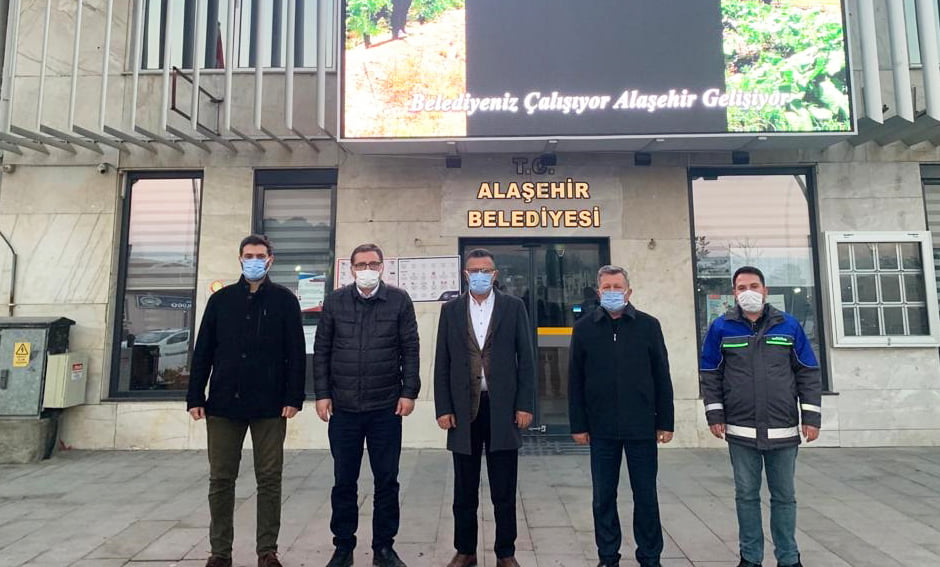 Manisa AKSA Gaz Dağıtım A.Ş. ile bugün yapılan görüşmelerimiz sonucunda, ilk etap doğalgaz kazı çalışmaları, önümüzdeki günlerde İstasyon ve Kurtuluş mahallelerimizde başlayacak.