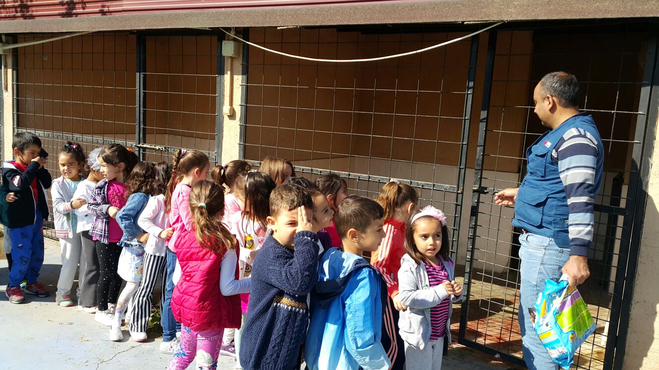 Öğrencilerden Hayvanları Koruma Gününde Anlamlı Ziyaret