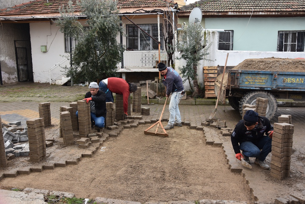 Olumsuz Hava Şartlarına Rağmen Hizmete Devam