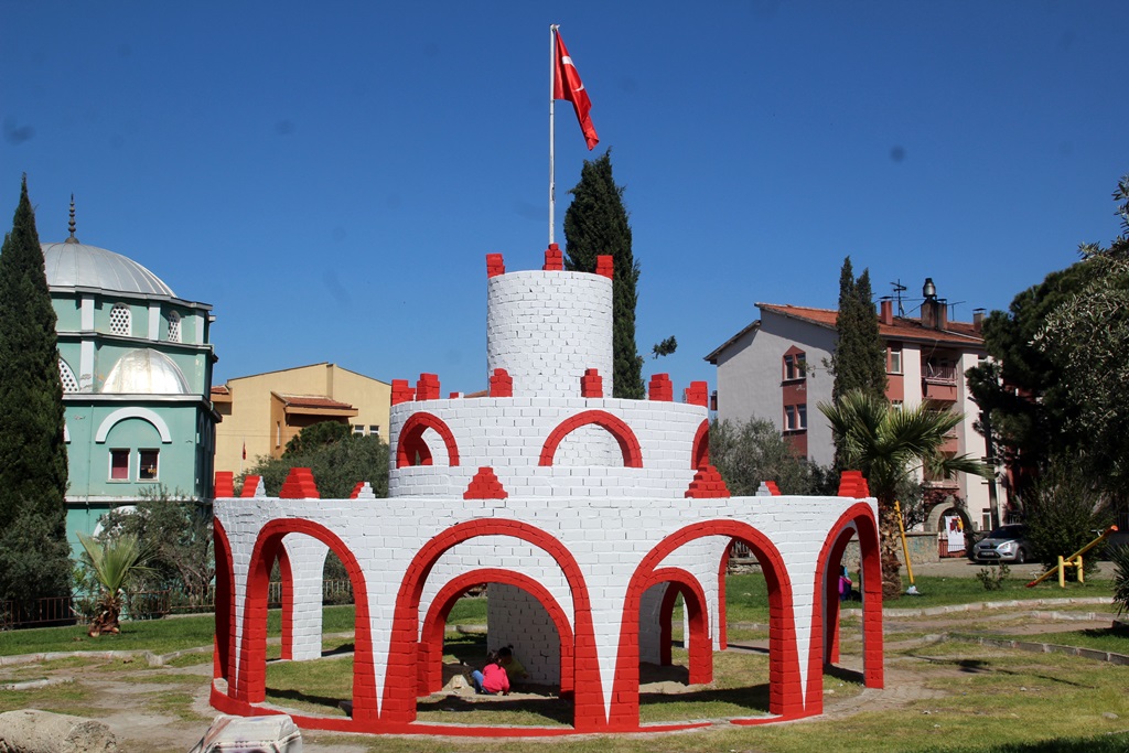 Rauf Denktaş Parkı Yeni Görüntüsüne Kavuşuyor