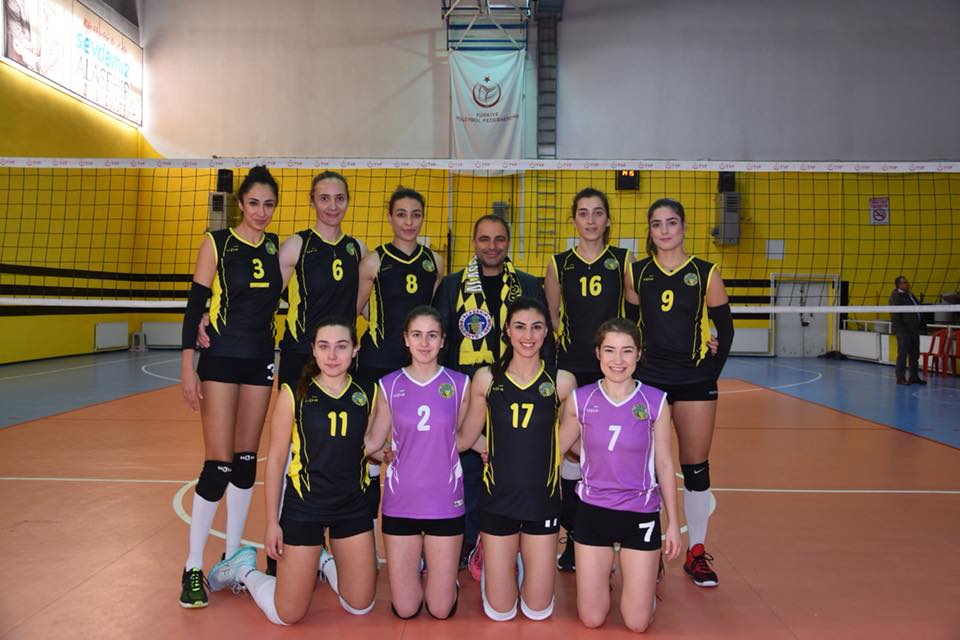 SARI MELEKLER 1.LİG AŞKINA SALONA ÇIKIYOR