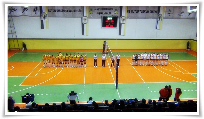 Sarı Melekler Ligde İkinci Sıraya Yükseldi 3-0