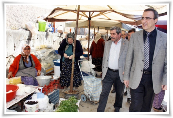 Karaçoban, Pazar Esnafını Gezdi