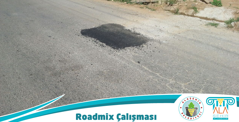 ROADMİX İLE YOL TAMİRATI YAPILDI