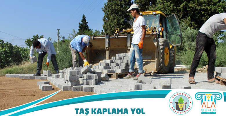 5 BİN METRE KARE KİLİT PARKE TAŞ