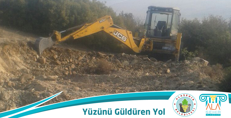 GÜLENYAKA MAHALLESİNİN YÜZÜNÜ GÜLDÜREN YOL