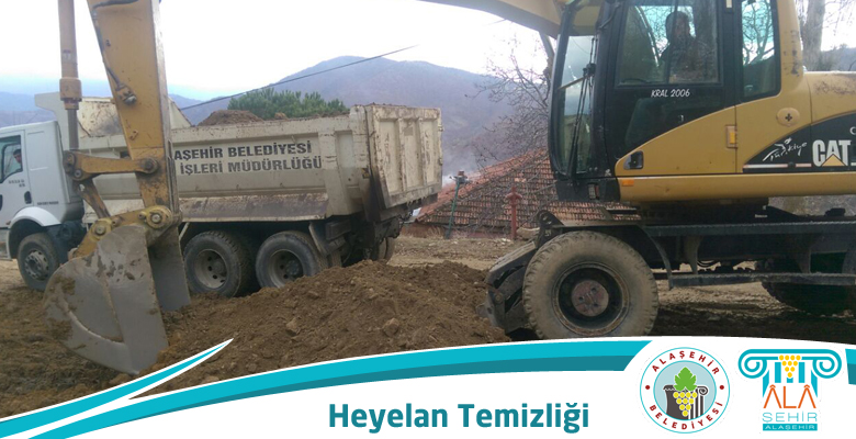 FEN İŞLERİ HEYELAN TEMİZLİĞİ YAPTI