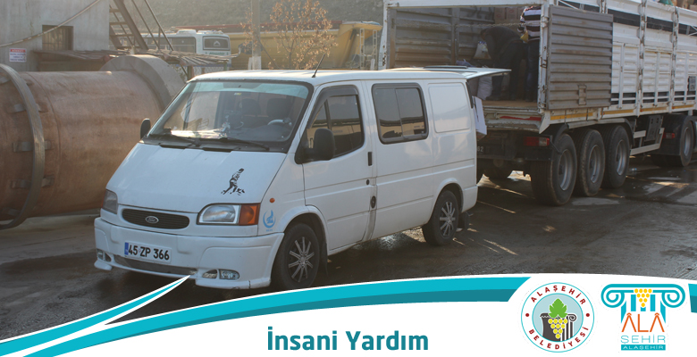 İNSANİ YARDIM TIRI ALAŞEHİR’DEN YOLA ÇIKTI