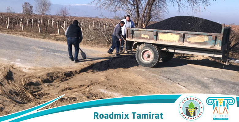 ILGIN KÖY YOLUNA ROADMİX YAMA TAMİRATI YAPILDI