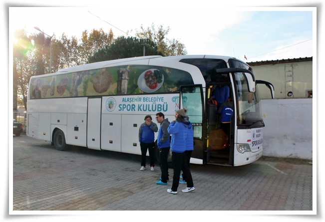 sari_melekler_bursada-1