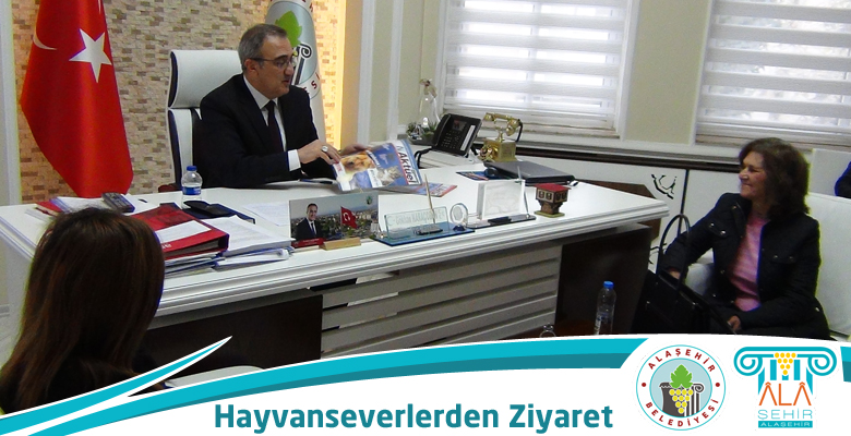 HAYVANSEVERLERDEN KARAÇOBAN’A TEŞEKKÜR ZİYARETİ