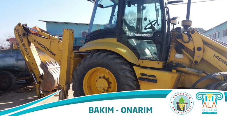 ALAŞEHİR BELEDİYESİ ARAÇLARININ TAMİR VE BAKIMINI YAPIYOR
