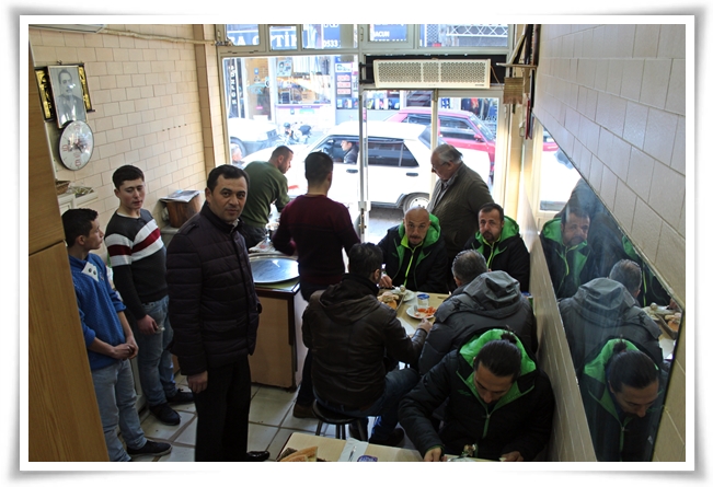 yemekte_bulustu (3)