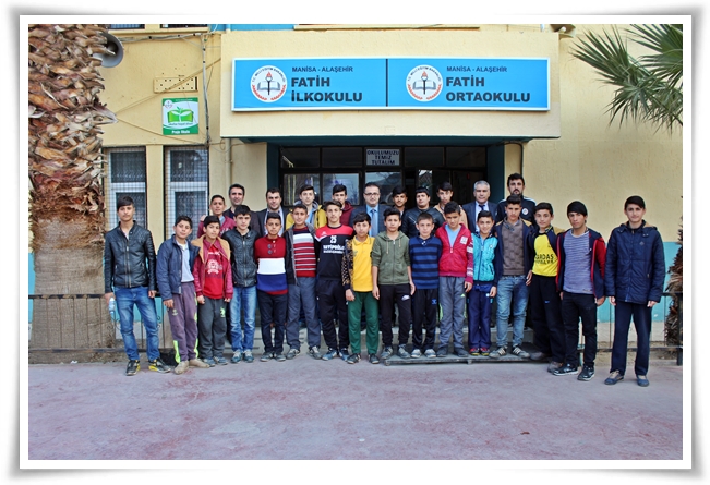 fatih_orta_okuluna_destek (1)