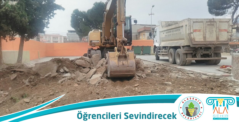 ALAŞEHİR BELEDİYESİ MİNİK ÖĞRENCİLERİ SEVİNDİRECEK