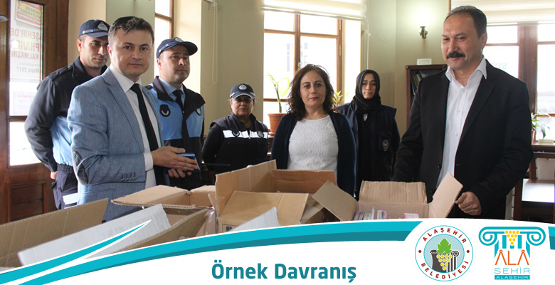 KİTAPLA BULUŞTURAN ÖRNEK KAMPANYA